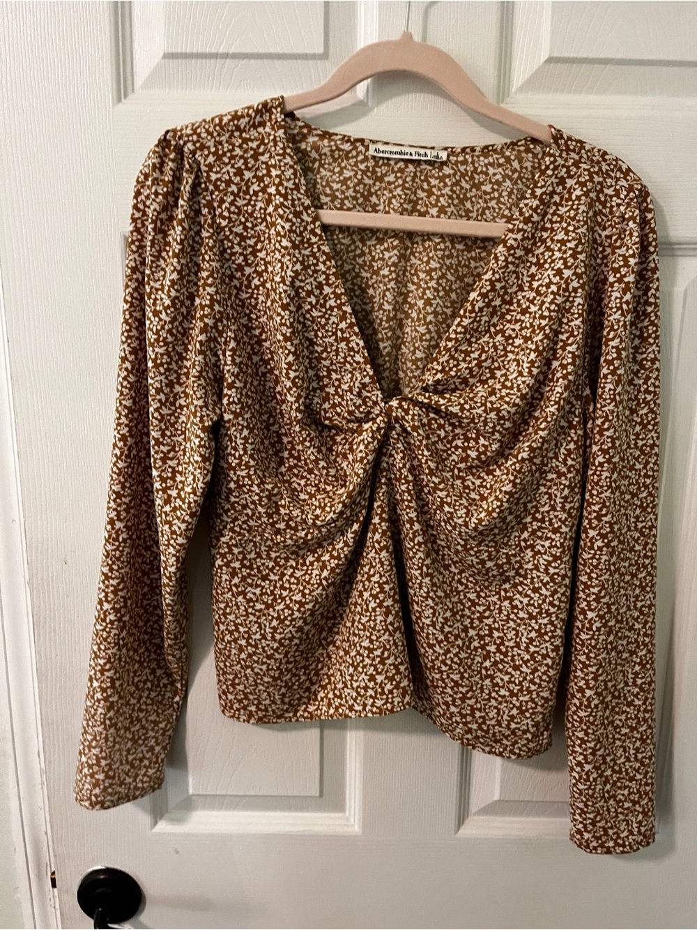 Abercrombie & Fitch Brown Floral Twist-Front Long Sleeve Top